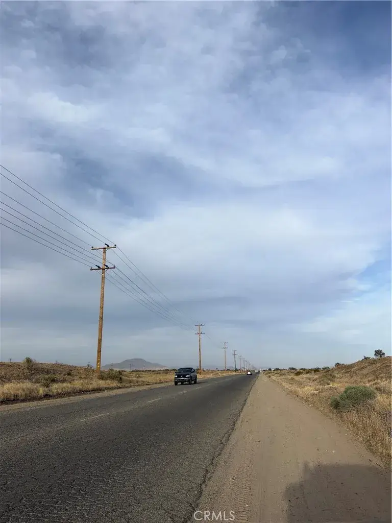 2 Air Expressway, Adelanto, CA 92301 - #1