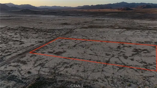 732 Locust, Lucerne Valley, CA 92356