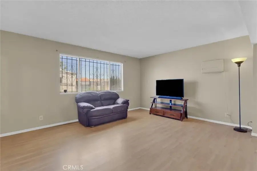 14637 Sequoia, Hesperia, CA 92345 - #3