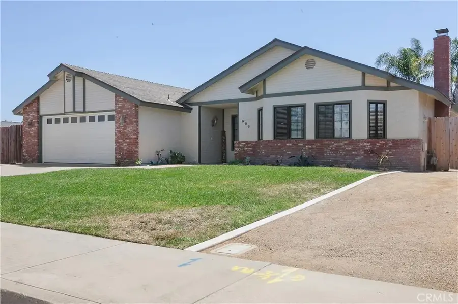 696 Tilia St, Santa Maria, CA 93455 - #2