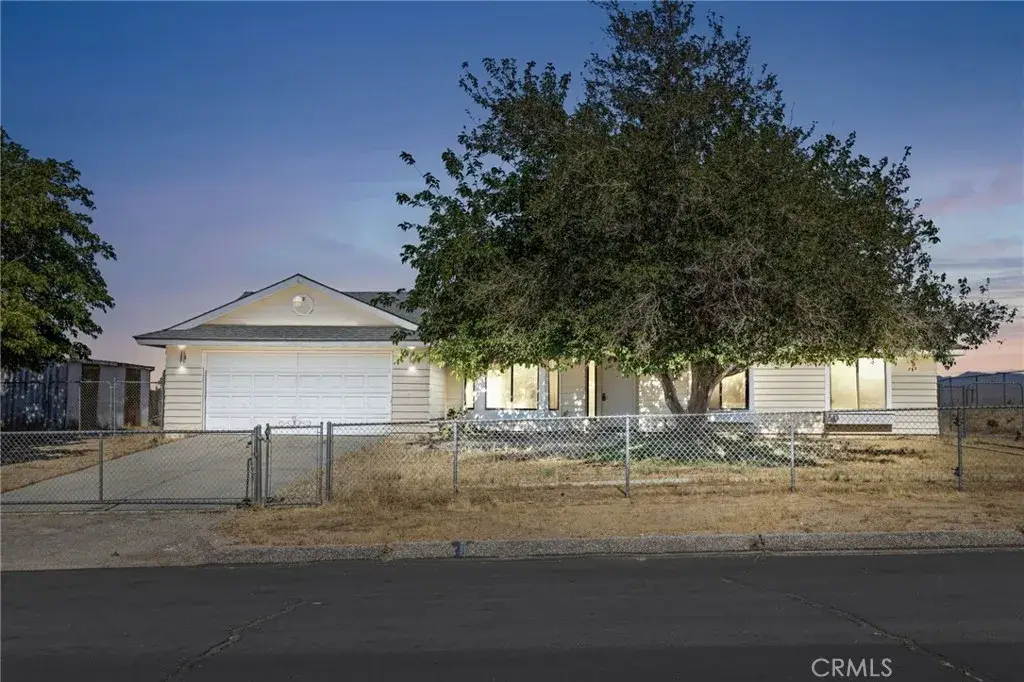 11725 Chisholm Trail, Victorville, CA 92392 - #1