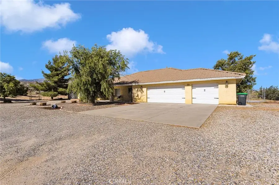 3632 Cambria Road, Phelan, CA 92371 - #3