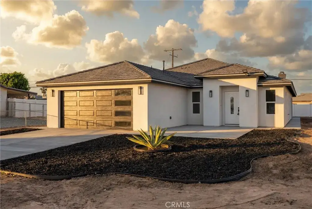 11442 Primrose, Hesperia, CA 92345 - #1