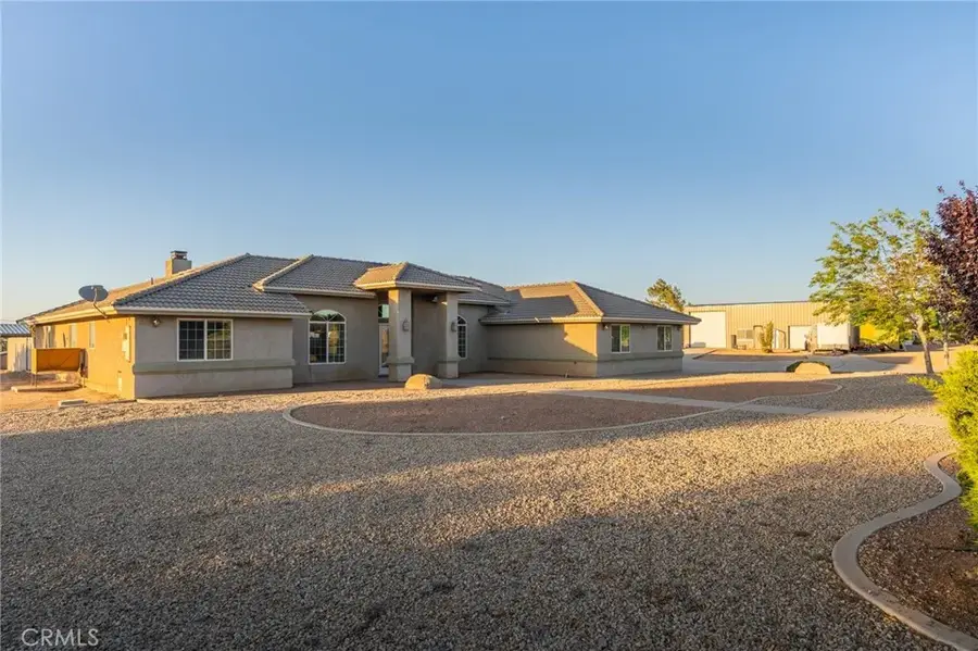 11526 Prairie, Oak Hills, CA 92344 - #2