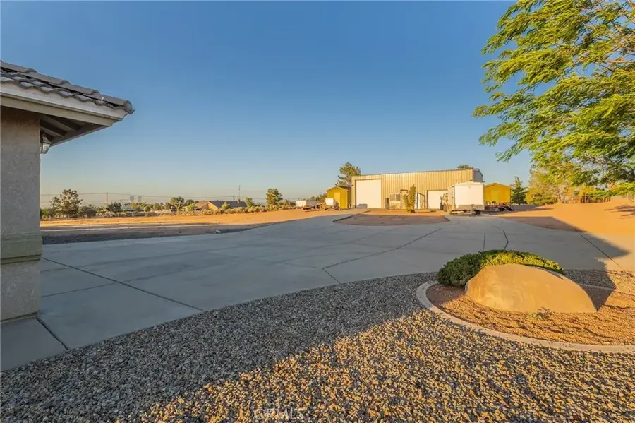 11526 Prairie, Oak Hills, CA 92344 - #3