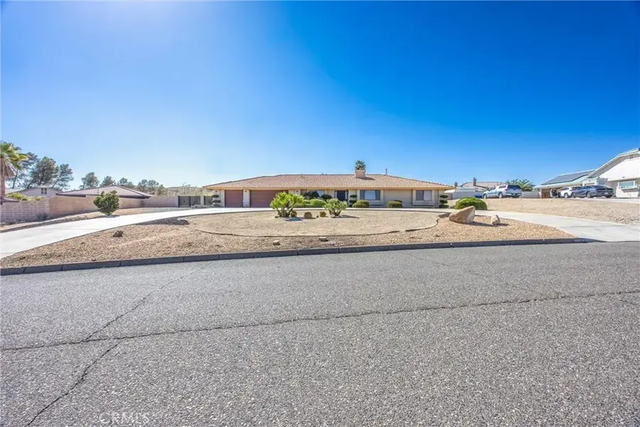 16466 Tude, Apple Valley, CA 92307 - #3