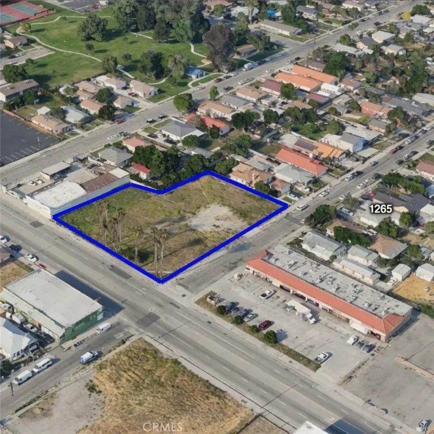 757 N Mount Vernon, San Bernardino, CA 92411 - #1