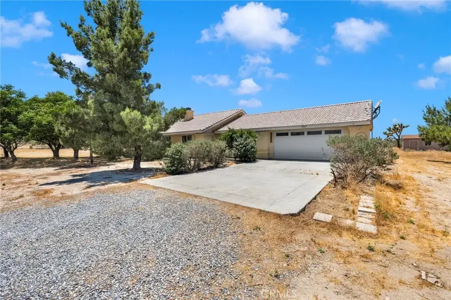 12472 Oasis Road, Pinon Hills, CA 92372 - #2