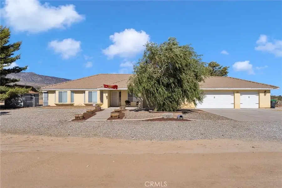 3632 Cambria, Phelan, CA 92371 - #2