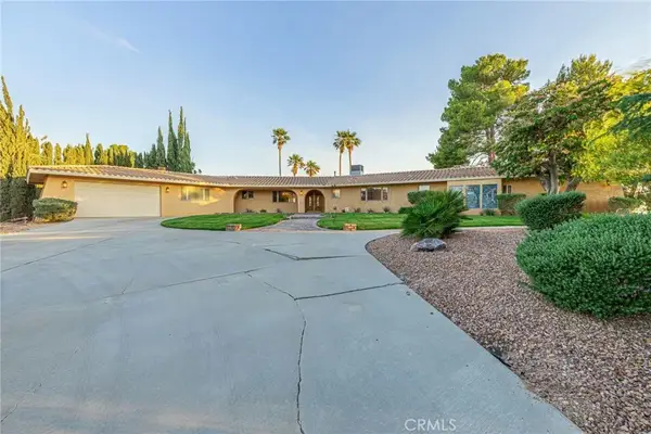 19459 Shasta Road, Apple Valley, CA 92307