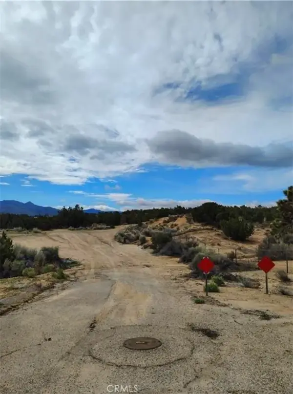 0 Oxford, Hesperia, CA 92345