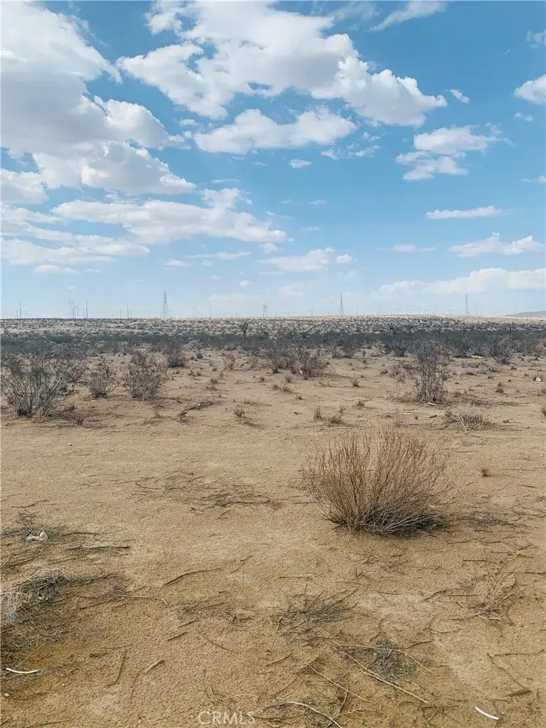 0 Tawney Ridge Ln, Victorville, CA 92392 - #3