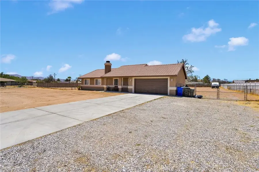 20083 Rimrock Road, Apple Valley, CA 92307 - #3