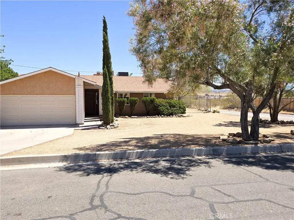 23911 Tahquitz, Apple Valley, CA 92307 - #1