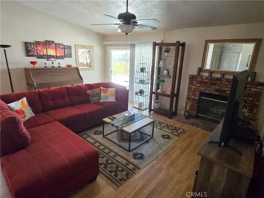 23911 Tahquitz, Apple Valley, CA 92307 - #3