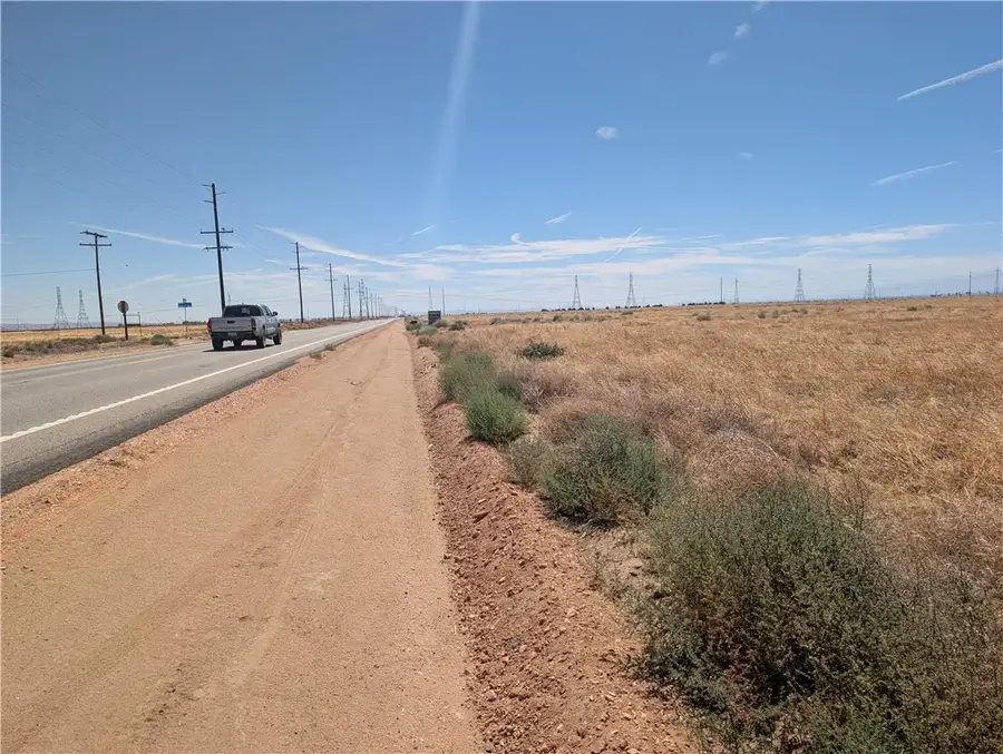 0 W Ave D (hwy 138), Lancaster, CA 93536 - #3