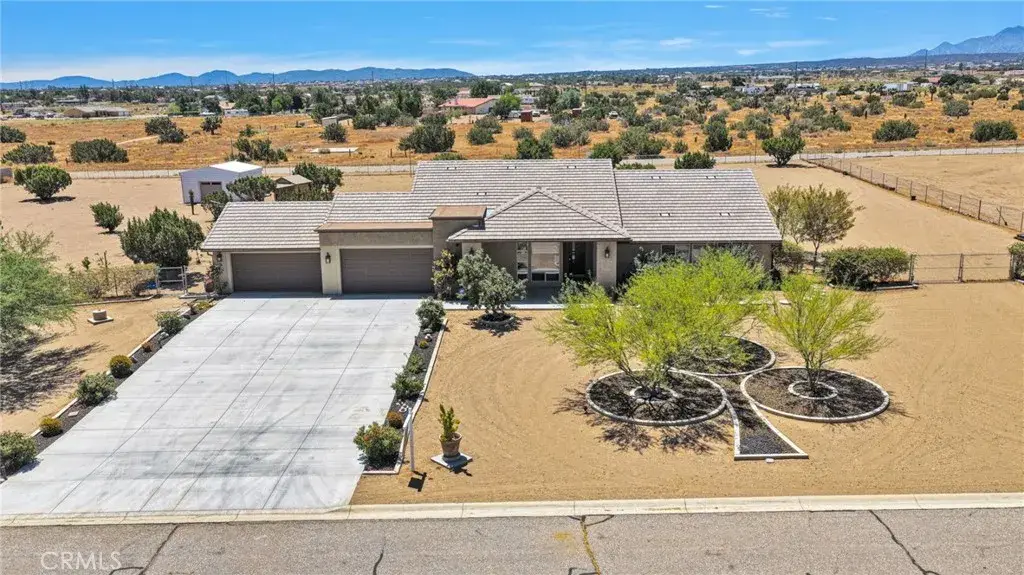 9879 Silver Palm Drive, Oak Hills, CA 92344 - #1