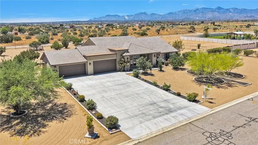 9879 Silver Palm Drive, Oak Hills, CA 92344 - #2