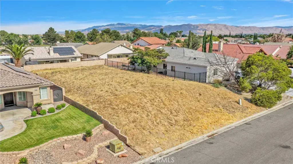 12819 Yellowstone, Victorville, CA 92395 - #1
