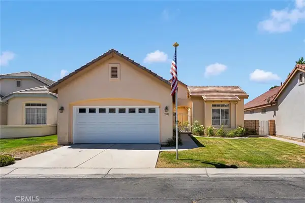 19591 Rolling Green, Apple Valley, CA 92308