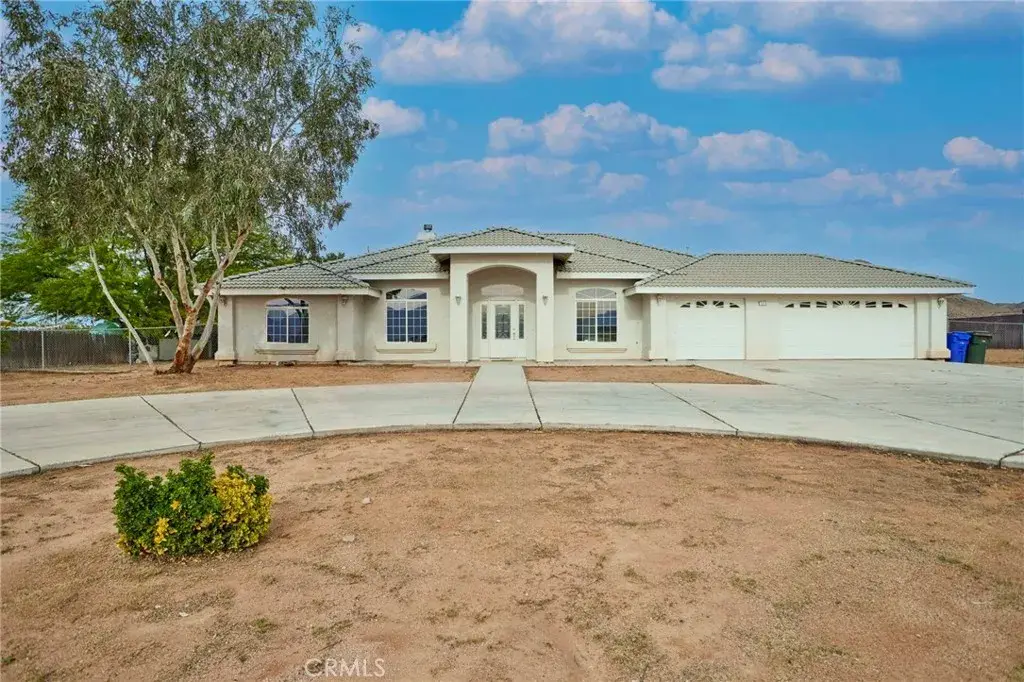 15876 Dale Evans, Apple Valley, CA 92307 - #1