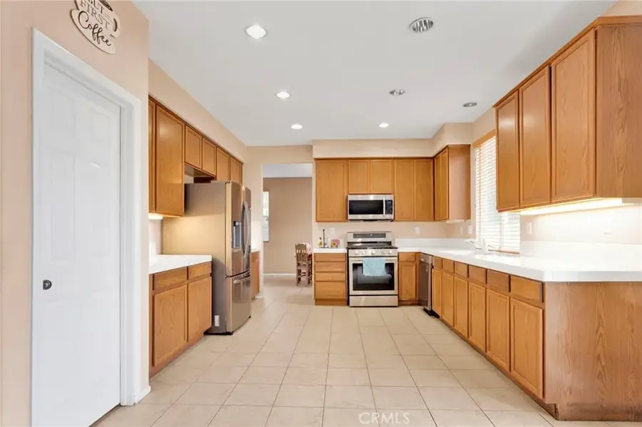 12419 Ojo Caliente, Victorville, CA 92392 - #3