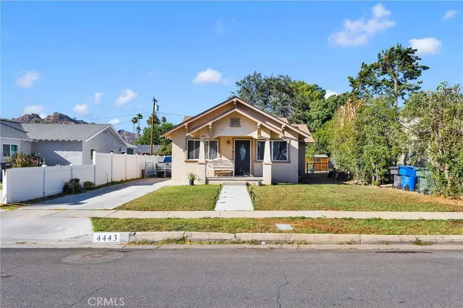 4443 Highland Place, Riverside, CA 92506 - #3