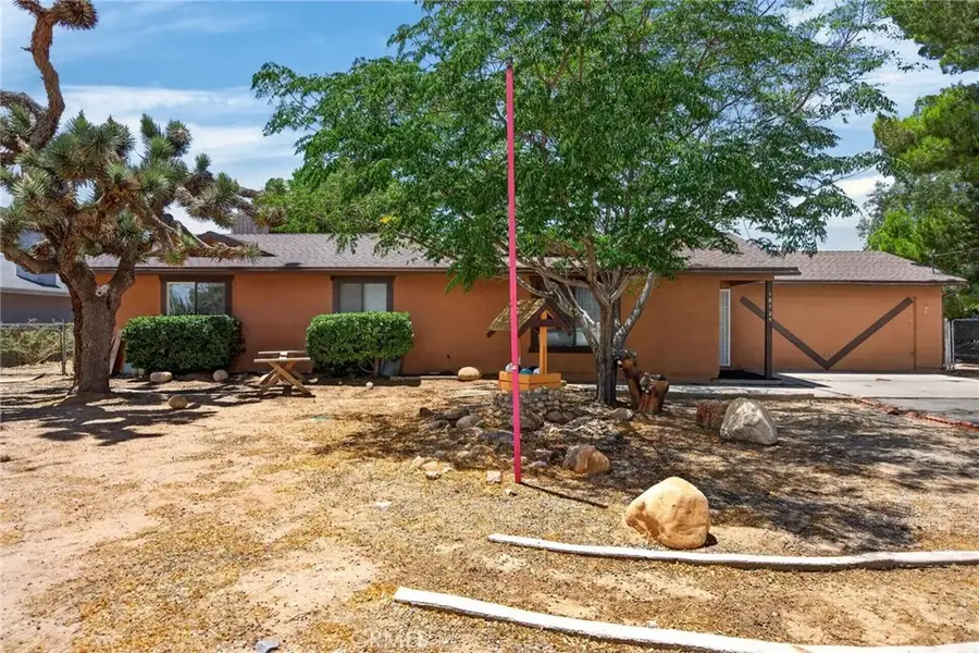 18725 Vine, Hesperia, CA 92345 - #2
