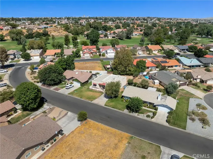 18440 Mountain Meadows Drive, Victorville, CA 92395 - #2