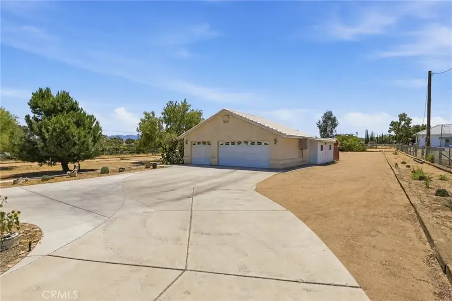 16089 Cactus Street, Hesperia, CA 92345 - #3