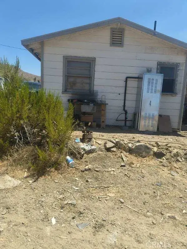 20727 Canyon, Apple Valley, CA 92308