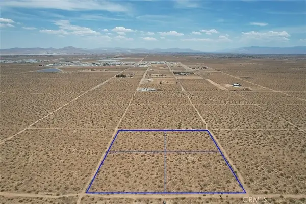 8 Buckeye, Adelanto, CA 92301