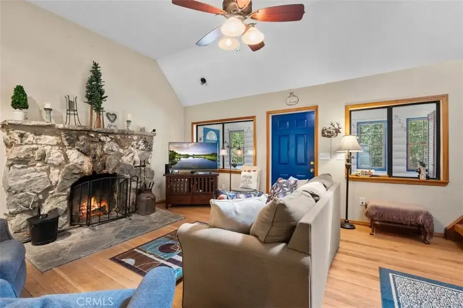 1143 Robin Road, Wrightwood, CA 92397 - #2