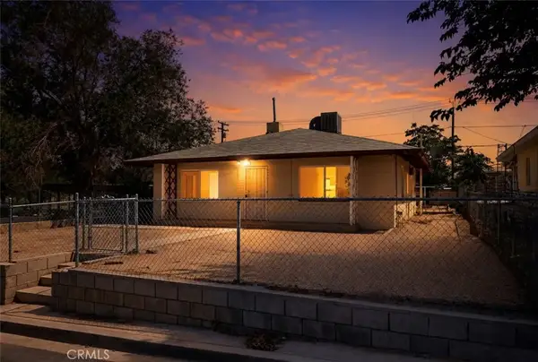 16777 Merrill, Victorville, CA 92395