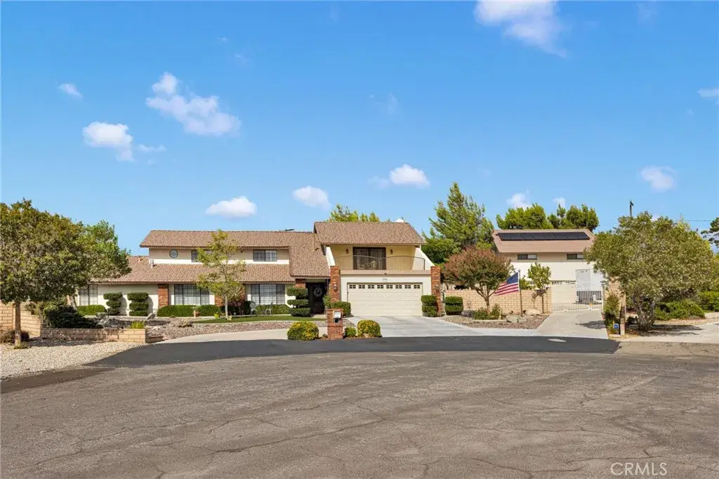20080 Waco Court, Apple Valley, CA 92308 - #1