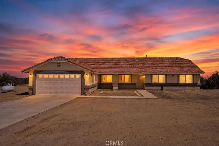 9352 Cedar Street, Hesperia, CA 92344 - #2