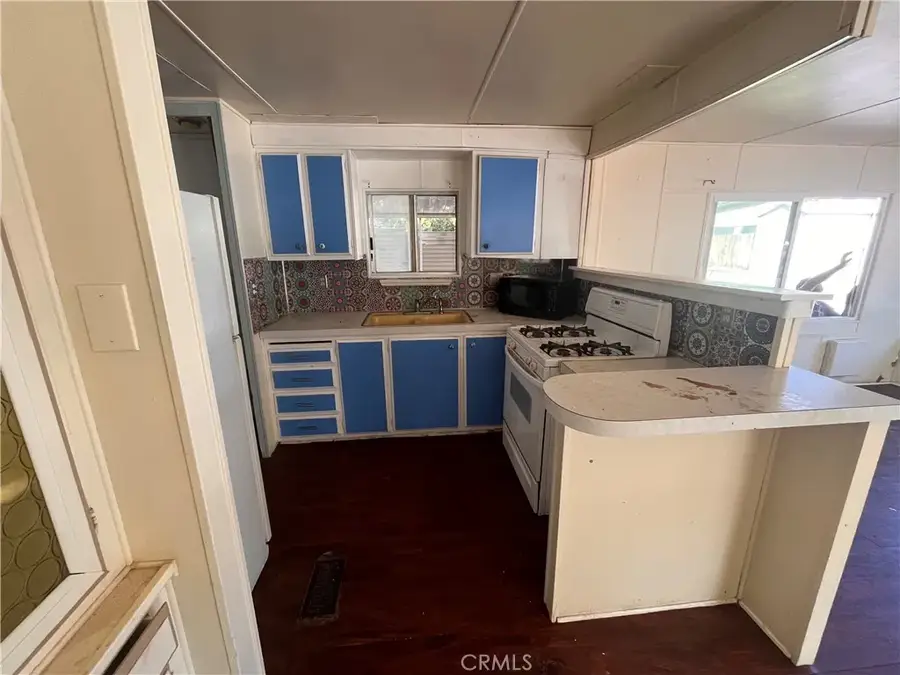 721 N Sunset #45, Banning, CA 92220 - #3