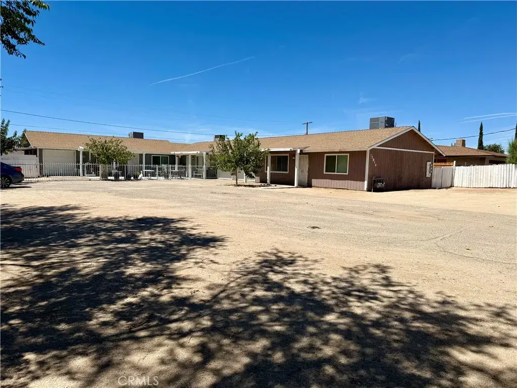 12814 Kiowa, Apple Valley, CA 92308 - #1