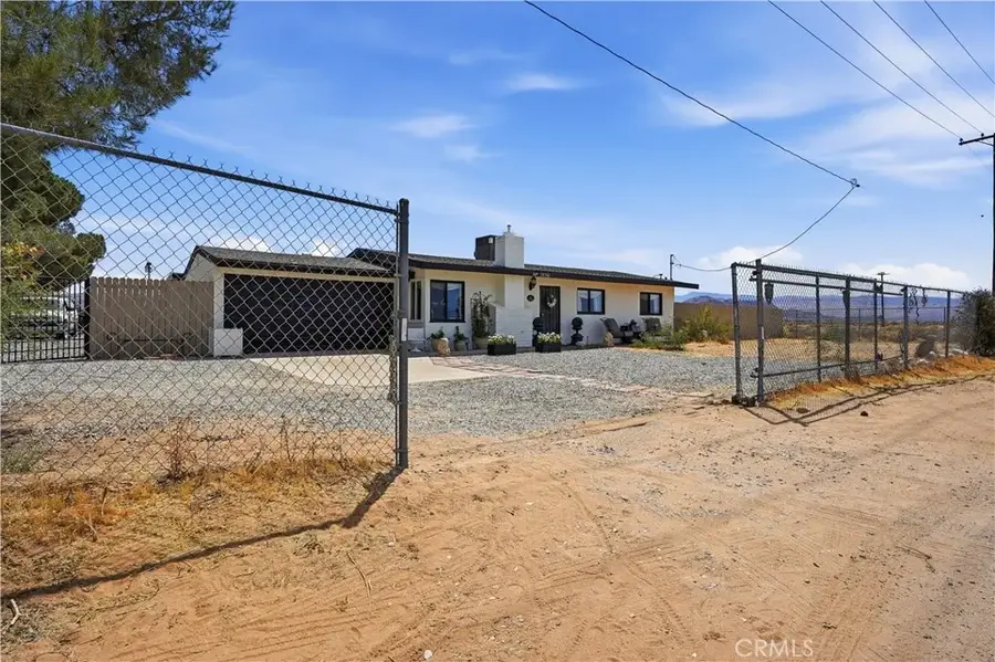 15761 Joshua, Apple Valley, CA 92307 - #2