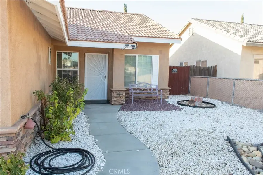 16034 Holly Brook Ln, Victorville, CA 92395 - #3