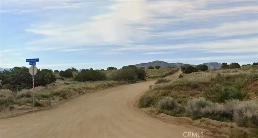 0 37th St East, Palmdale, CA 93550 - #3