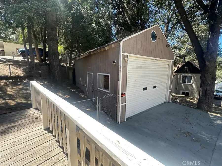 29145 Hook Creek, Cedar Glen, CA 92321 - #3