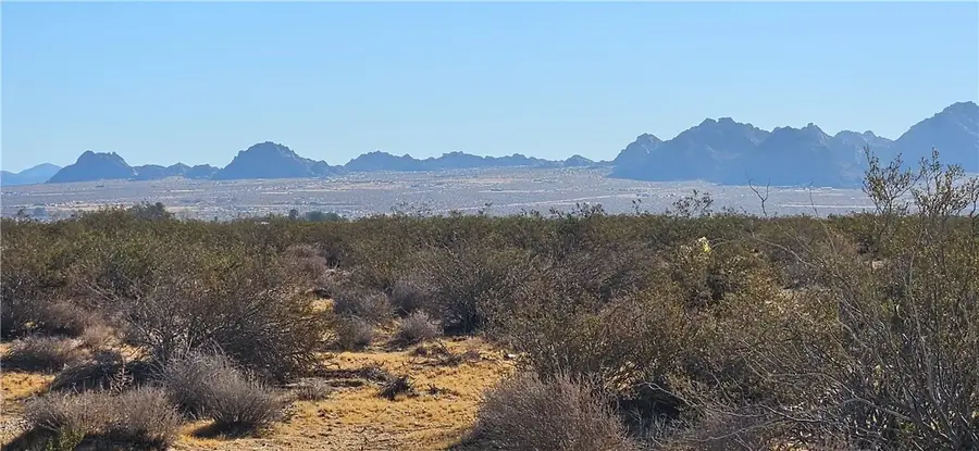 802 Lincoln, Lucerne Valley, CA 92356 - #3