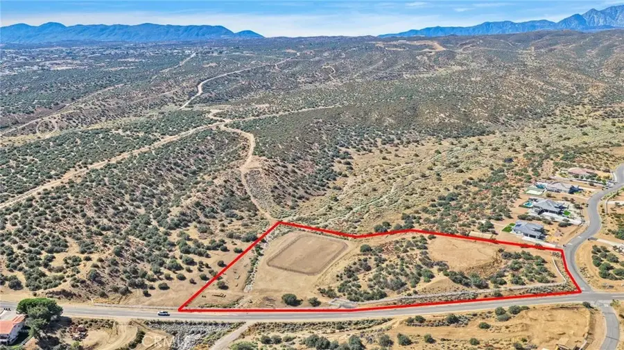 8089 Arrowhead, Phelan, CA 92371 - #2