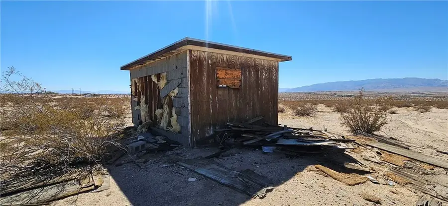 800 Pioneer, Twentynine Palms, CA 92277 - #2