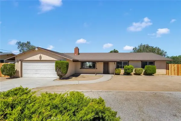 18256 Danbury, Hesperia, CA 92345