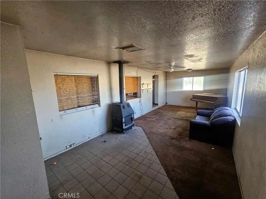30423 Desert View, Lucerne Valley, CA 92356 - #3