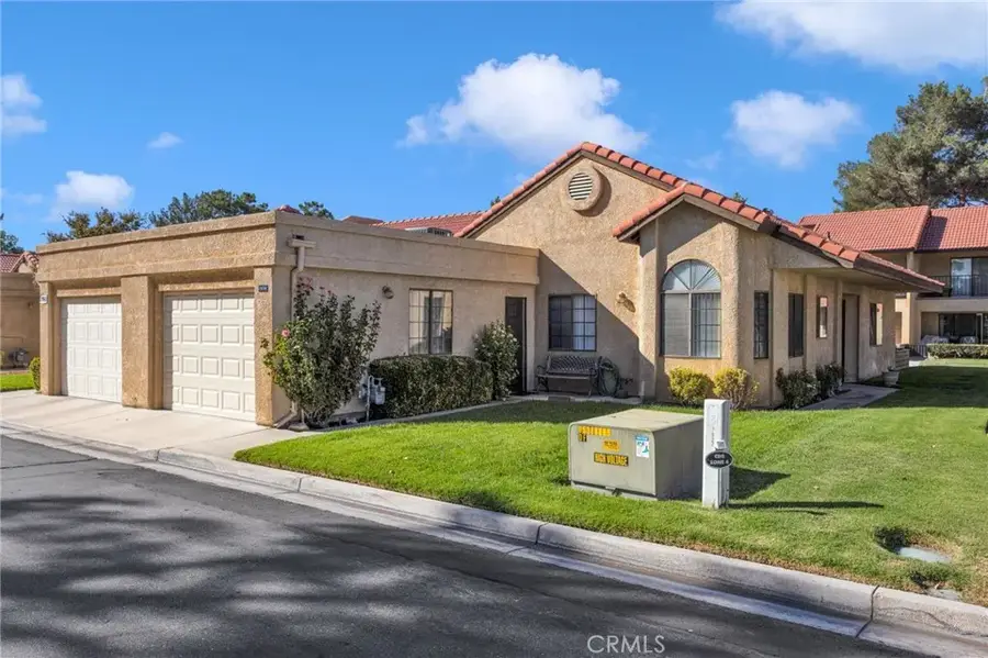 19046 Cedar, Apple Valley, CA 92308 - #3