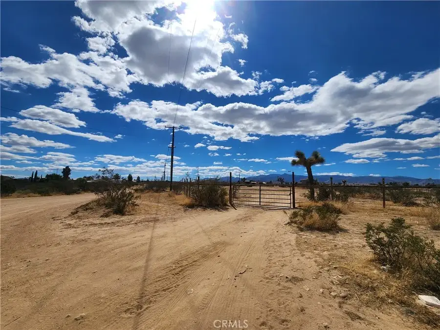 11972 Barbet, Phelan, CA 92371 - #3