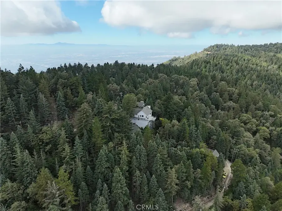 757 Scenic View, Crestline, CA 92325 - #3